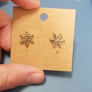 Gold snowflake earrings